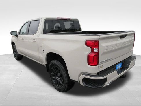 New 2026 Chevrolet Silverado 1500 RST w/ Z71 Off-Road Package AWD/4WD image 4