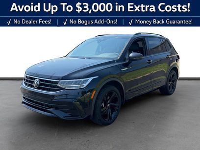 Used 2024 Volkswagen Tiguan SE R-Line