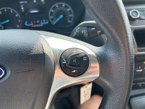 Used 2022 Ford Transit Connect XL FWD image 16