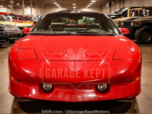 Used 1995 Pontiac Firebird Formula RWD image 32