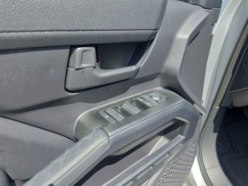 New 2026 Toyota 4Runner SR5 AWD/4WD image 10