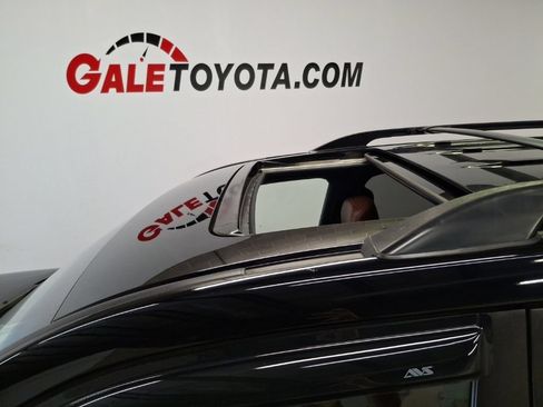 Used 2016 Toyota Land Cruiser AWD/4WD image 8