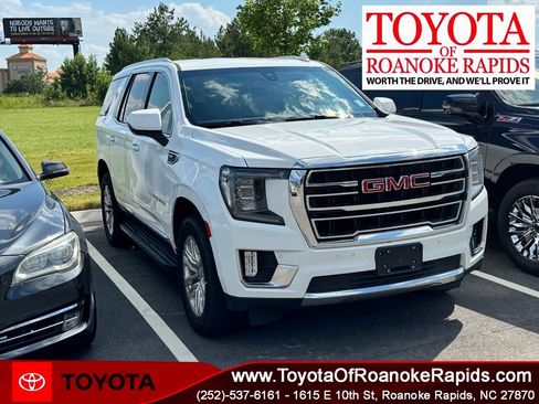Used 2022 GMC Yukon SLT AWD/4WD image 1