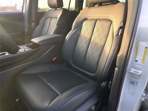 New 2026 Jeep Cherokee Overland w/ Advanced Pro Tech Group AWD/4WD image 27