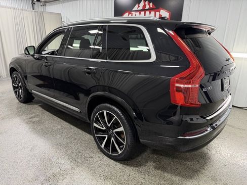 Used 2023 Volvo XC90 B5 Plus image 6