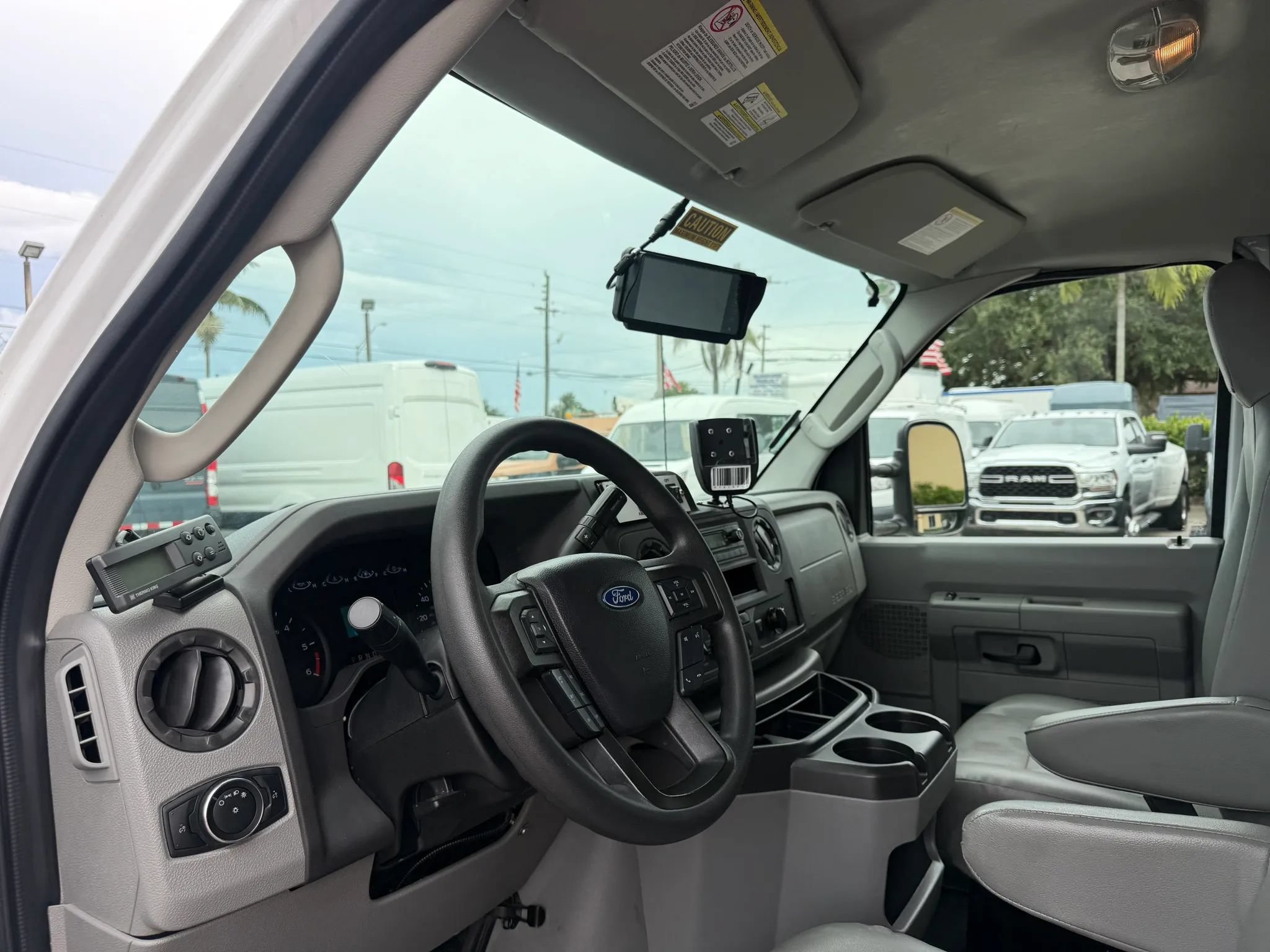 Used 2023 Ford E-350 and Econoline 350 Super Duty w/ Power Windows & Locks Group RWD image 14