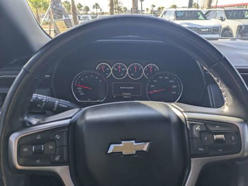 Used 2021 Chevrolet Tahoe LT w/ LT Signature Package image 29