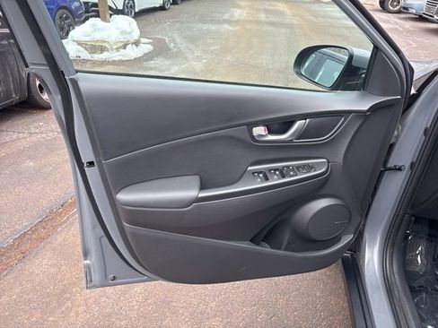 Certified 2023 Hyundai Kona Limited image 11