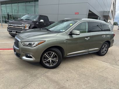 Used 2017 INFINITI QX60 FWD w/ Premium Plus Package