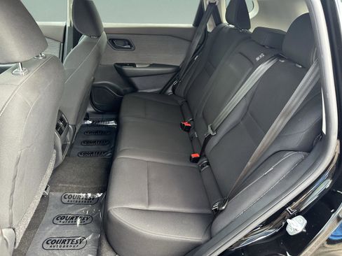 Certified 2023 Nissan Rogue S image 18