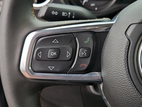 Used 2024 Jeep Wrangler Unlimited Sahara AWD/4WD image 22