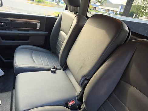 Used 2018 RAM 2500 Tradesman w/ Power & Remote Entry Group RWD image 14