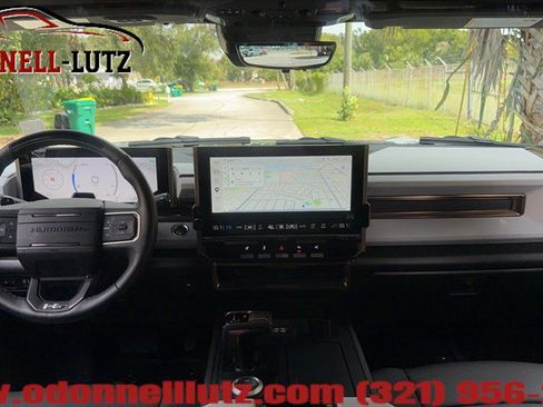 Used 2025 GMC Hummer EV 3X AWD/4WD image 18