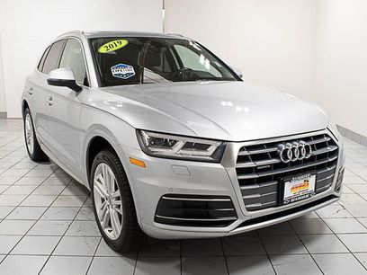 Used 2019 Audi Q5 2.0T Premium Plus w/ Premium Plus Package