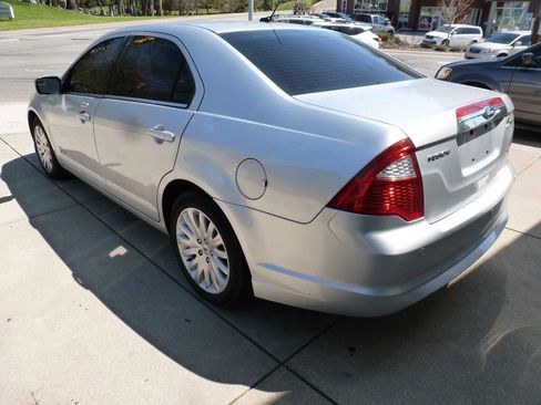 Used 2012 Ford Fusion Hybrid FWD image 3