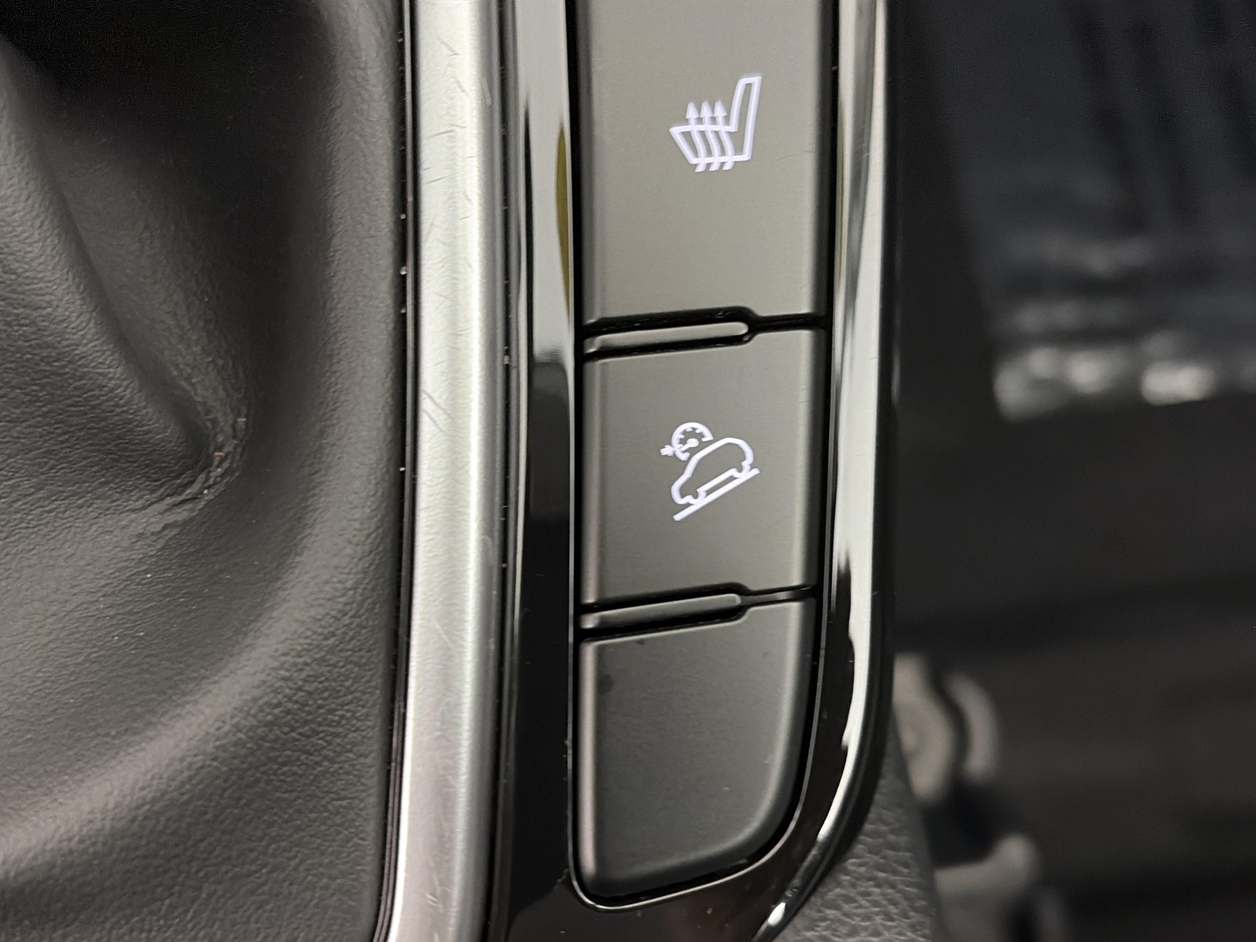 Certified 2025 Kia Seltos S AWD/4WD image 30