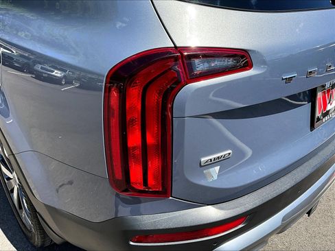 Used 2021 Kia Telluride S AWD/4WD image 23
