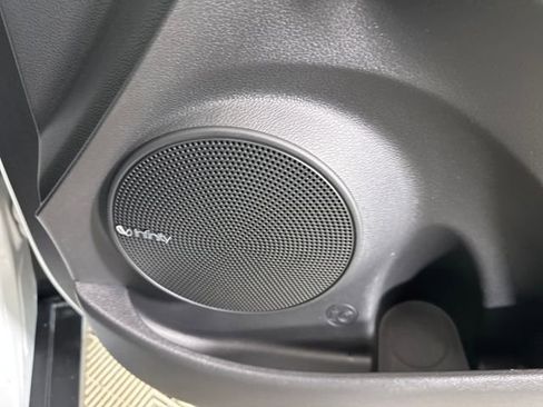 Used 2019 Hyundai Kona Ultimate image 29