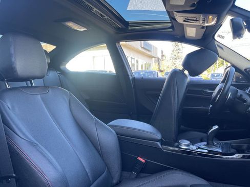 Used 2017 BMW 230i xDrive Coupe image 28