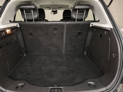 Used 2019 Chevrolet Trax LT w/ LT Convenience Package FWD image 10