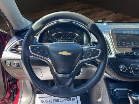 Used 2016 Chevrolet Malibu LT FWD image 10