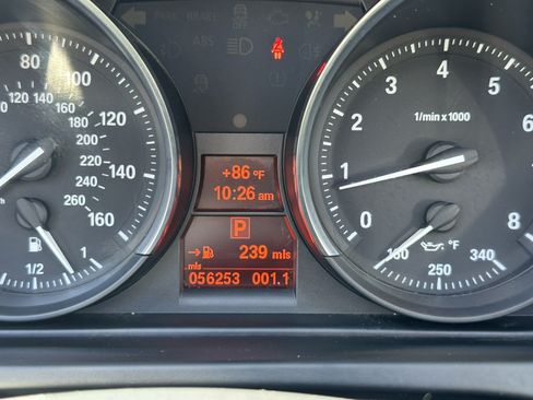 Used 2016 BMW Z4 sDrive28i RWD image 15