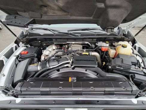 Used 2022 GMC Sierra 2500 SLT w/ SLT Convenience Package image 31