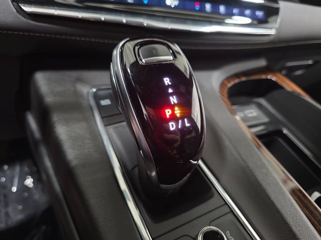 Used 2023 Cadillac Escalade ESV Premium Luxury AWD/4WD image 20