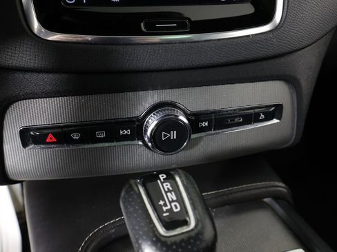 Used 2016 Volvo XC90 T6 R-Design w/ Vision Package image 37