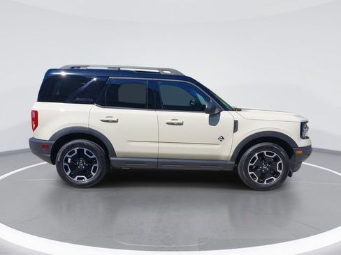 Certified 2024 Ford Bronco Sport Outer Banks w/ Tech Package AWD/4WD image 6