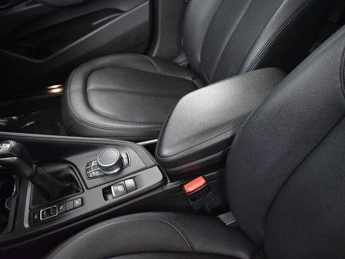 Used 2017 BMW X1 xDrive28i image 14