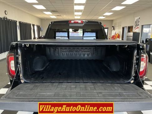 Used 2018 GMC Sierra 1500 Denali w/ Denali Ultimate Package image 29