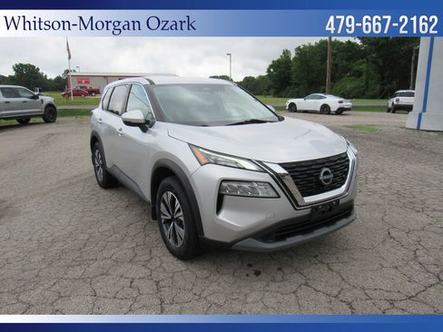 Used 2022 Nissan Rogue SV AWD/4WD image 24