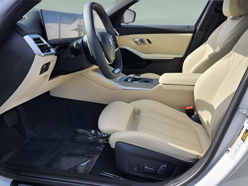 Certified 2025 BMW 330i Sedan w/ Premium Package image 13