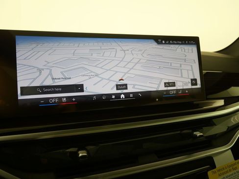 Used 2026 BMW X5 sDrive40i w/ M Sport Package image 23