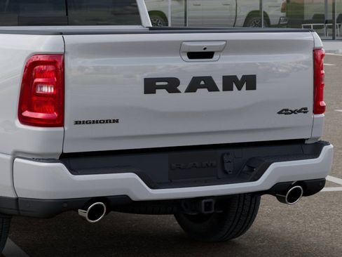 New 2026 RAM 1500 4x4 Crew Cab image 13