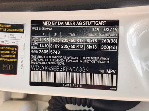 Used 2019 Mercedes-Benz GLC 350e 4MATIC image 33