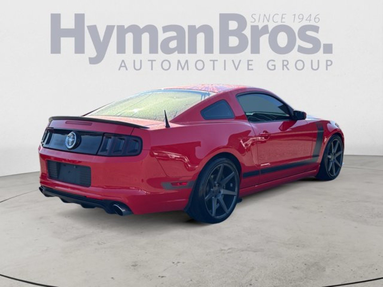 Used 2013 Ford Mustang Boss 302 w/ Boss 302 Accessory Pkg RWD image 3