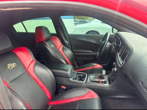 Used 2018 Dodge Charger R/T Scat Pack w/ Dynamics Package RWD image 4