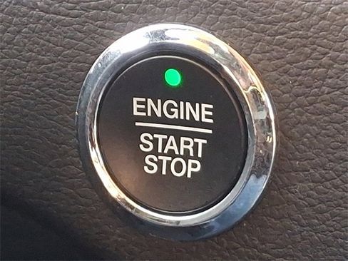 Used 2024 Ford Edge SEL image 25