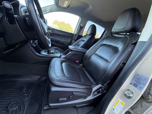 Used 2021 Chevrolet Colorado Z71 w/ Safety Package image 24