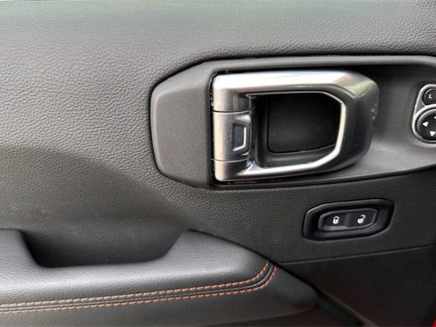 Certified 2023 Jeep Gladiator Mojave w/ Trailer Tow Package image 15