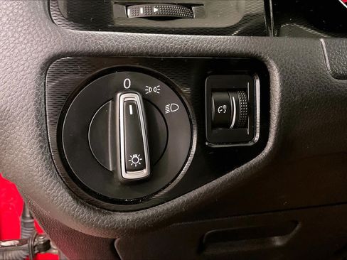 Used 2017 Volkswagen GTI Sport FWD image 34