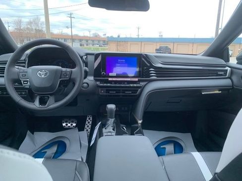 New 2026 Toyota Camry SE image 24