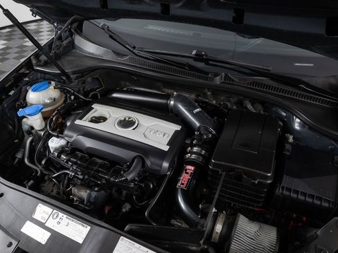 Used 2013 Volkswagen Golf 4-Door image 39