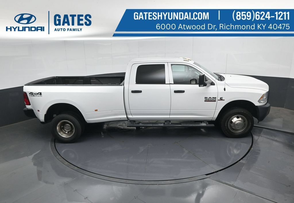 Used 2017 RAM 3500 Tradesman w/ Cold Weather Group AWD/4WD image 40