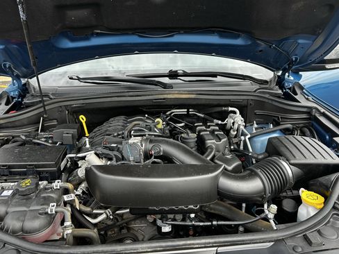 Used 2024 Dodge Durango GT AWD/4WD image 10