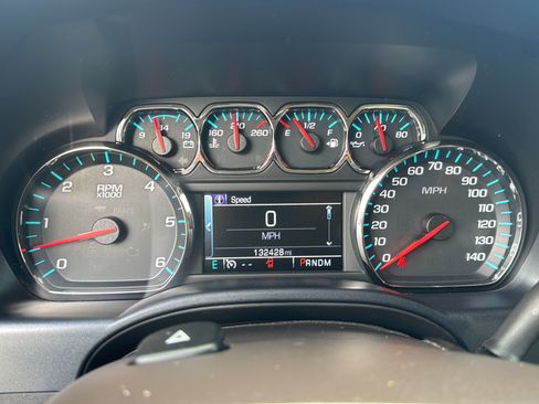 Used 2015 Chevrolet Silverado 1500 High Country w/ High Country Premium Package AWD/4WD image 14