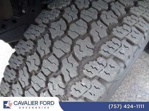 Certified 2022 Ford F150 Platinum w/ Equipment Group 701A High AWD/4WD image 59