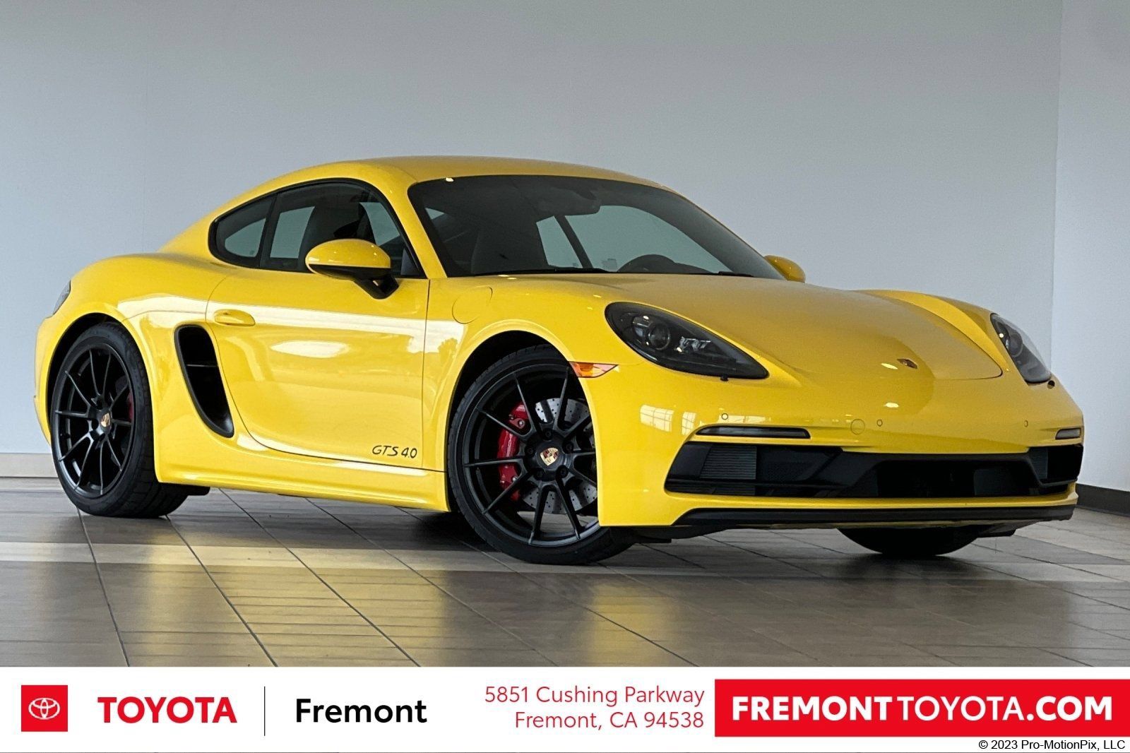 Used 2025 Porsche 718 Cayman GTS RWD image 1